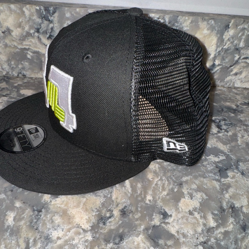 Golf Hat - Picture 2 of 5